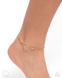 Ladylike Loop - Gold Anklet