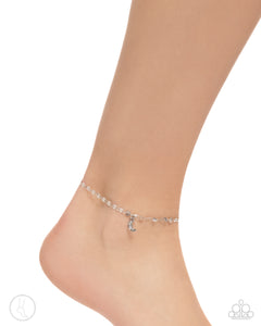 Crescent Chic - Silver Anklet