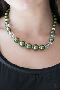 GLAM Straight- Green Necklace