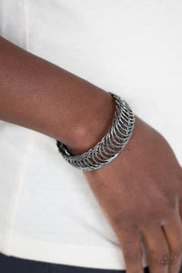 Dizzyingly Demure - Black Bracelet