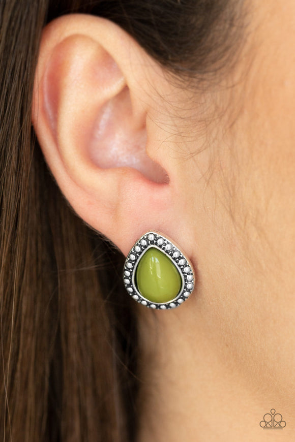 Boldly Beaded- Green Earring