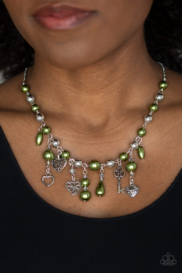 Renaissance Romance - Green Necklace